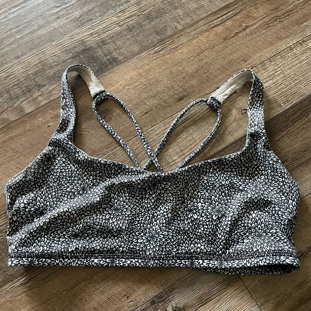 Lululemon Athletica Black and White Patterned Sports Bra